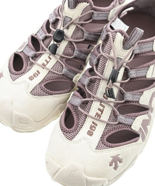 inov-8 รองเท้าแตะ