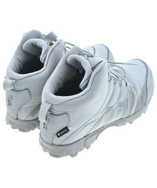 inov-8 รองเท้าผ้าใบ