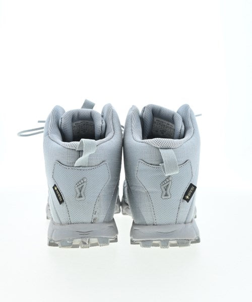 inov-8 รองเท้าผ้าใบ