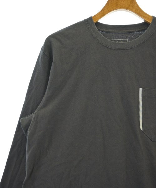 Walls เสื้อยืด/เสื้อท็อปส์