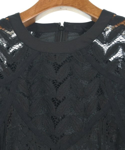 Adonisis เสื้อสตรี