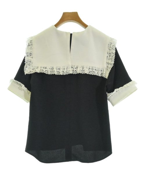 Adonisis เสื้อสตรี