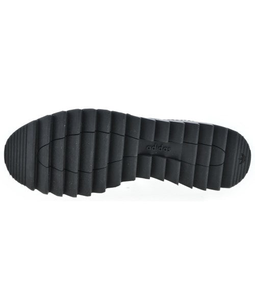 CLOT รองเท้าผ้าใบ