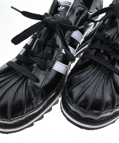 CLOT รองเท้าผ้าใบ