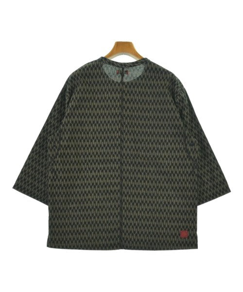 CLOT เสื้อยืด/เสื้อท็อปส์