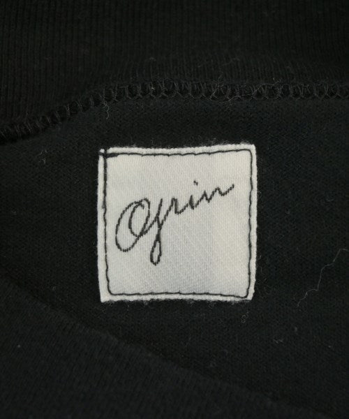 grin เสื้อยืด/เสื้อท็อปส์