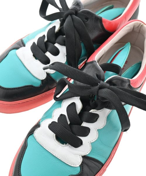 MINNA PARIKKA รองเท้าผ้าใบ