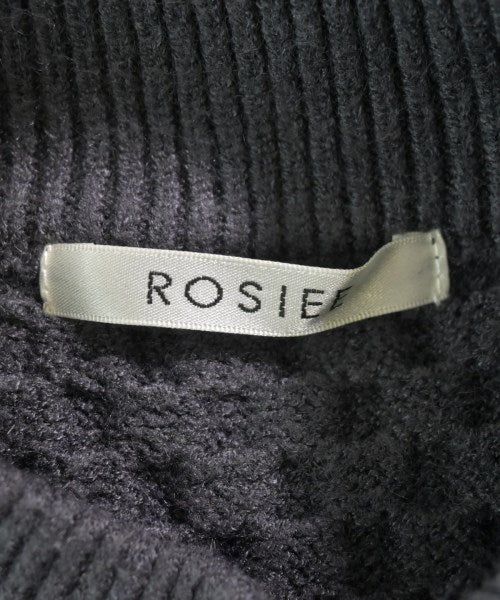 Rosiee เสื้อกันหนาว
