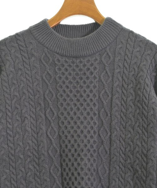 Rosiee เสื้อกันหนาว