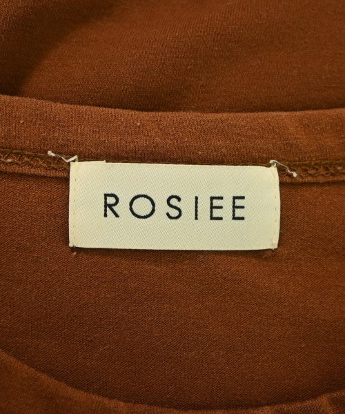 Rosiee เสื้อยืด/เสื้อท็อปส์