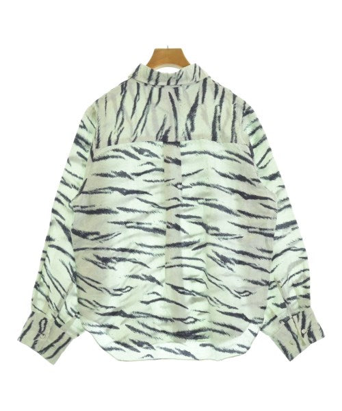 SECOND FEMALE เสื้อลำลอง