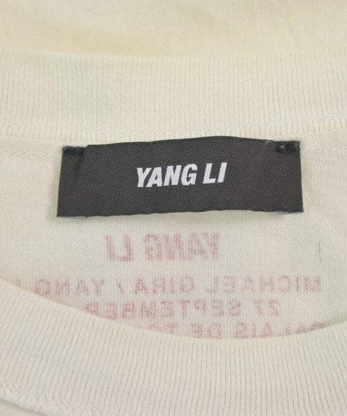 YANG LI เสื้อยืด/เสื้อท็อปส์