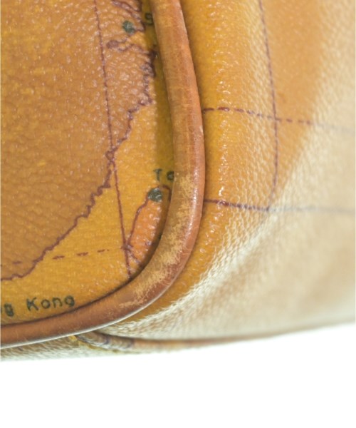 Alviero Martini 1A Classe กระเป๋าใส่อุปกรณ์ขนาดใหญ่