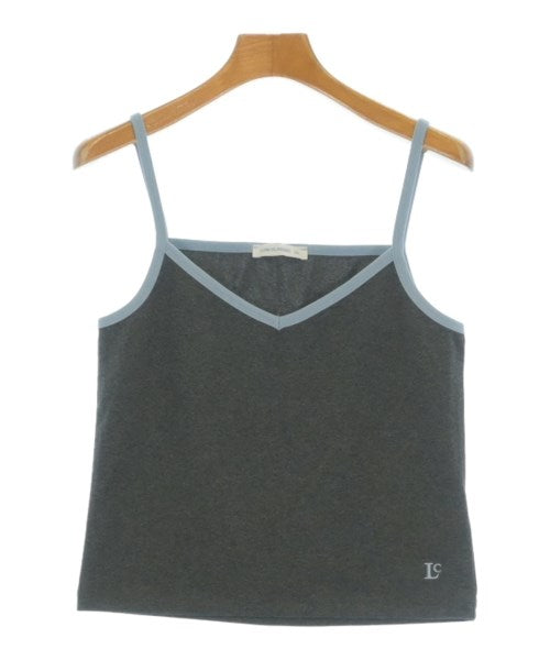 low classic เสื้อสายเดี่ยว