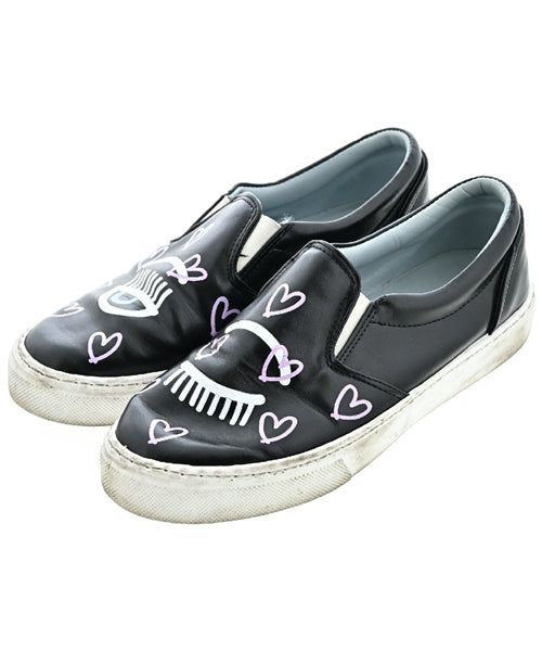 Chiara Ferragni รองเท้าผ้าใบ