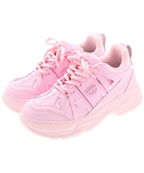 Chiara Ferragni รองเท้าผ้าใบ