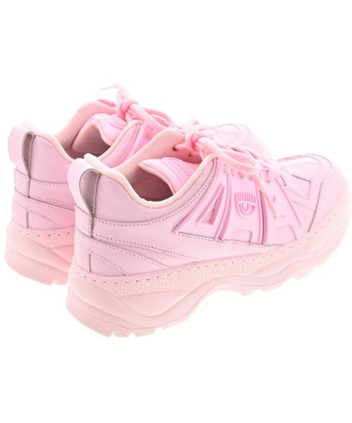 Chiara Ferragni รองเท้าผ้าใบ