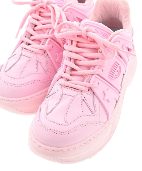 Chiara Ferragni รองเท้าผ้าใบ