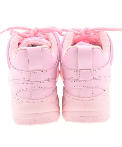 Chiara Ferragni รองเท้าผ้าใบ