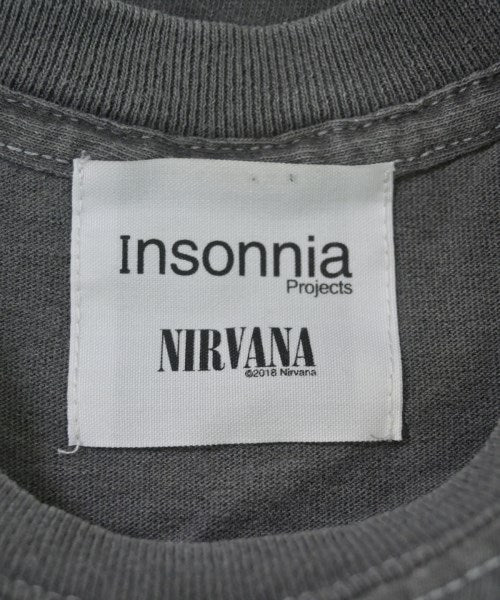 Insonnia เสื้อยืด/เสื้อท็อปส์