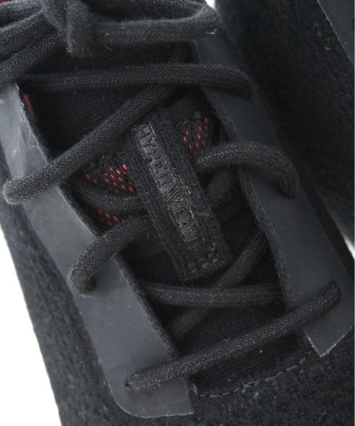 UGG รองเท้าผ้าใบ