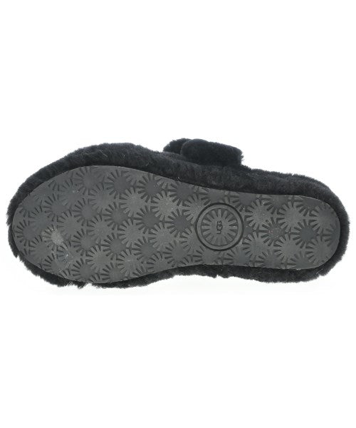 UGG รองเท้าแตะ