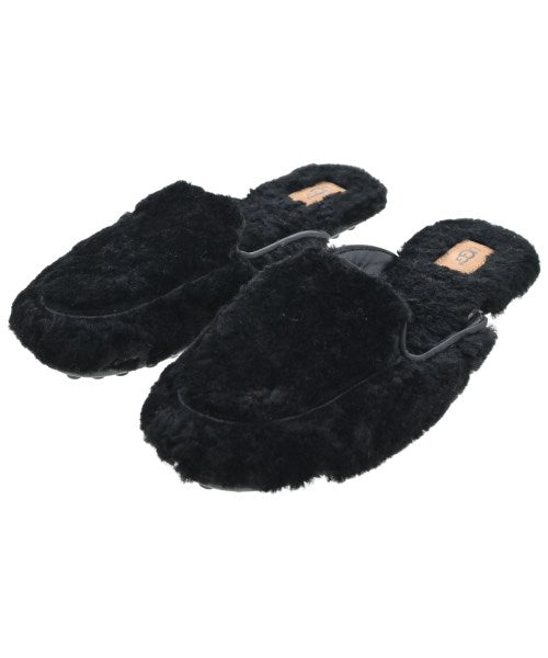 UGG รองเท้าแตะ