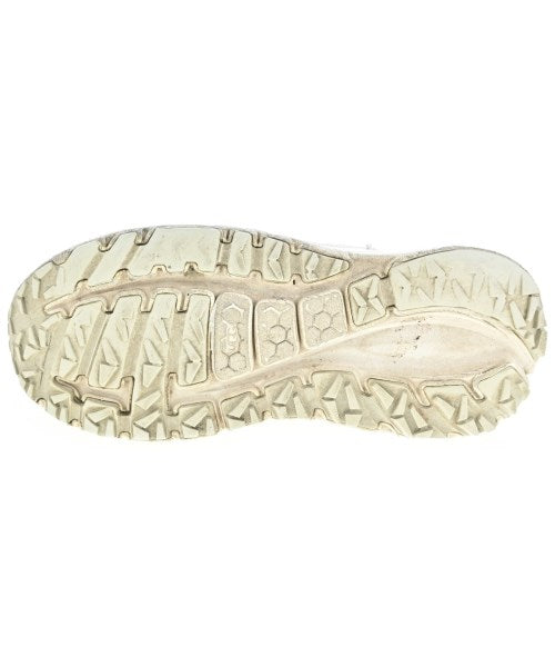 UGG รองเท้าผ้าใบ