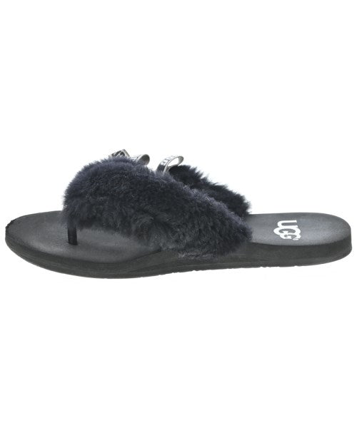 UGG รองเท้าแตะ