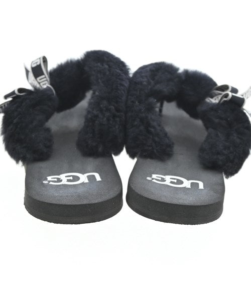 UGG รองเท้าแตะ