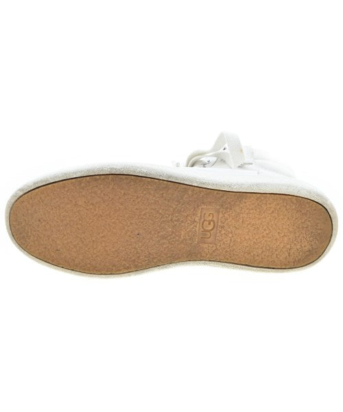 UGG รองเท้าผ้าใบ