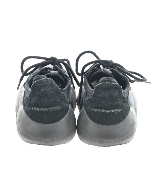 UGG รองเท้าผ้าใบ