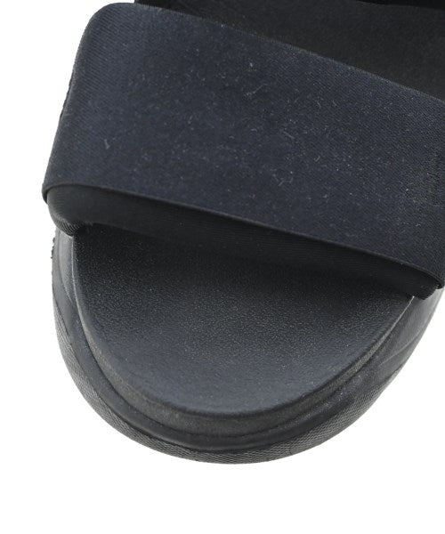 UGG รองเท้าแตะ