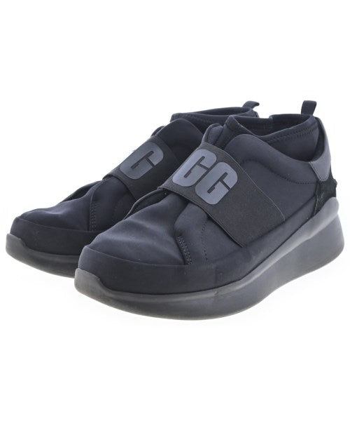 UGG รองเท้าผ้าใบ