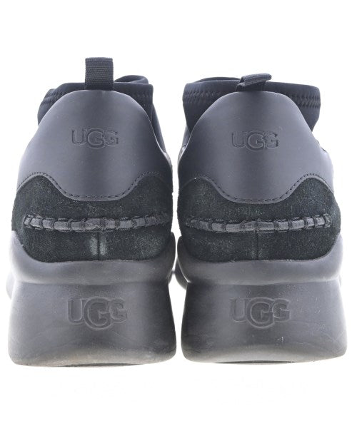 UGG รองเท้าผ้าใบ