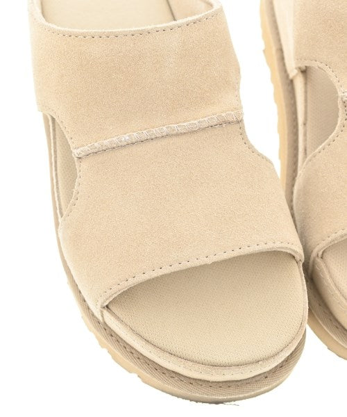 UGG รองเท้าแตะ