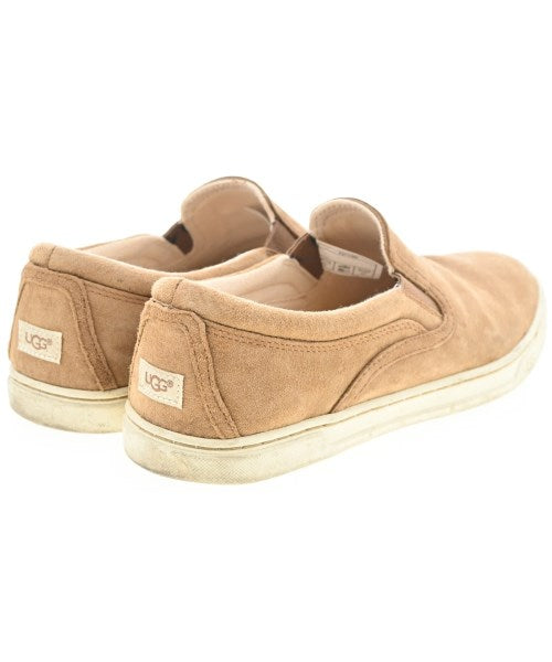 UGG รองเท้าผ้าใบ