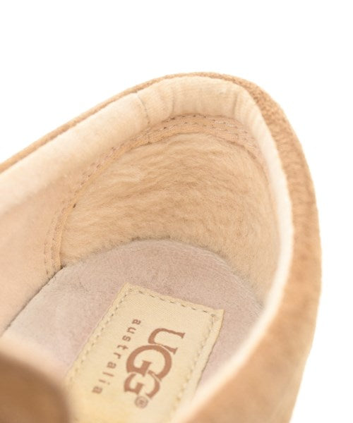 UGG รองเท้าผ้าใบ