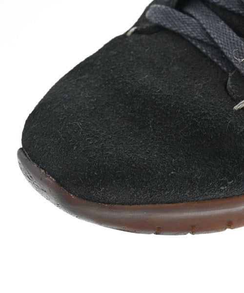 FEIT รองเท้าผ้าใบ