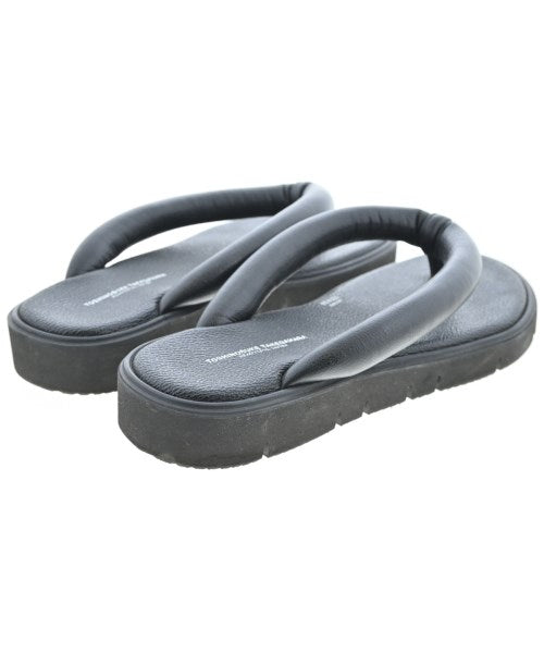 TOSHINOSUKE TAKEGAHARA รองเท้าแตะ