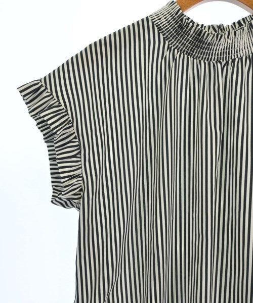 NOLLEY'S Light เสื้อสตรี