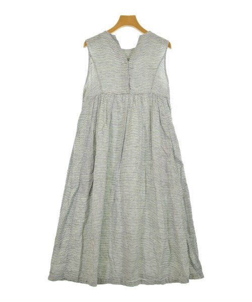 susuri ชุดเดรส