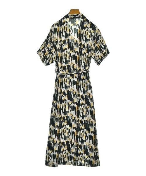 TOWN เดรสที่เป็นเสื้อเชิ้ตตัวยาว