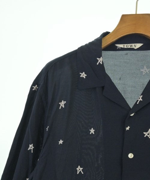 TOWN เสื้อลำลอง