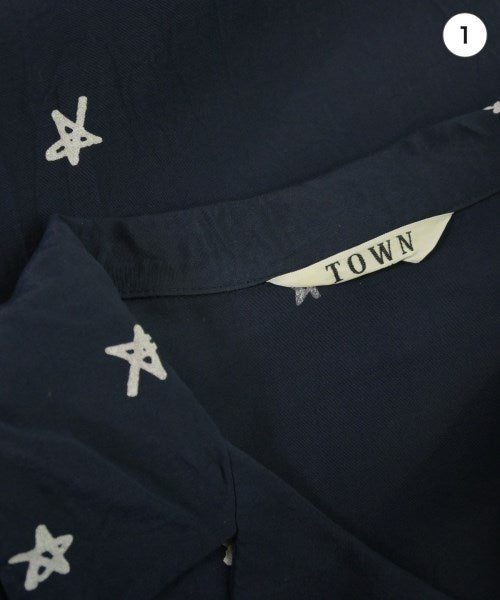 TOWN เสื้อลำลอง