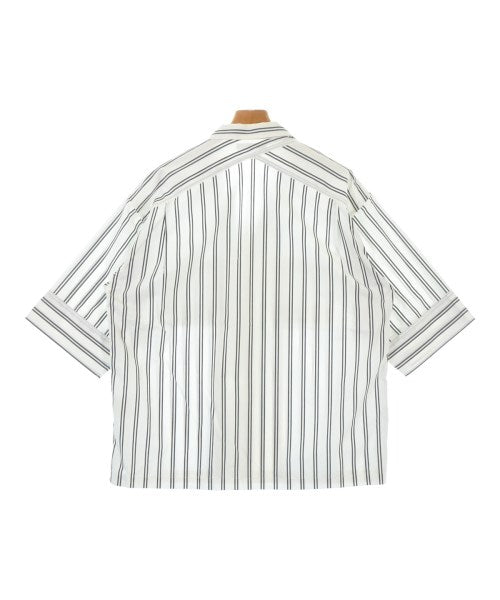 salvy; เสื้อลำลอง