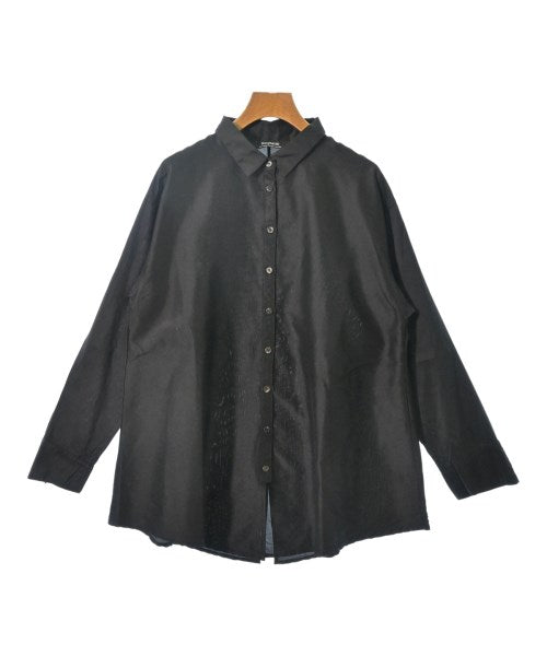 YACCOMARICARD เสื้อลำลอง