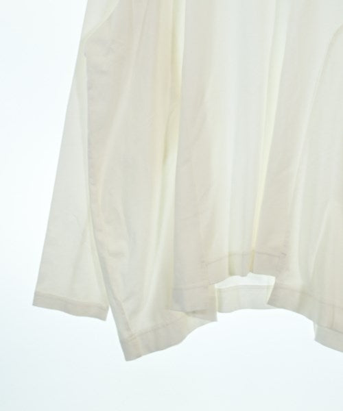 MOYURU เสื้อยืด/เสื้อท็อปส์