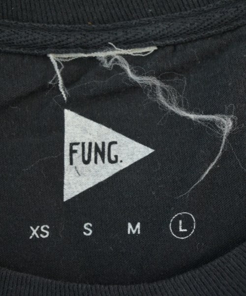 FUNG เสื้อยืด/เสื้อท็อปส์