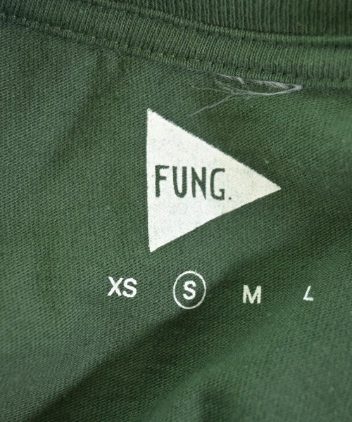 FUNG เสื้อยืด/เสื้อท็อปส์